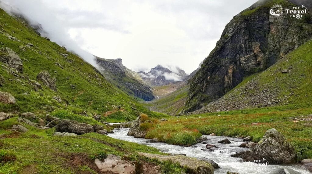 Hampta Pass trek package, Hampta pass trek route