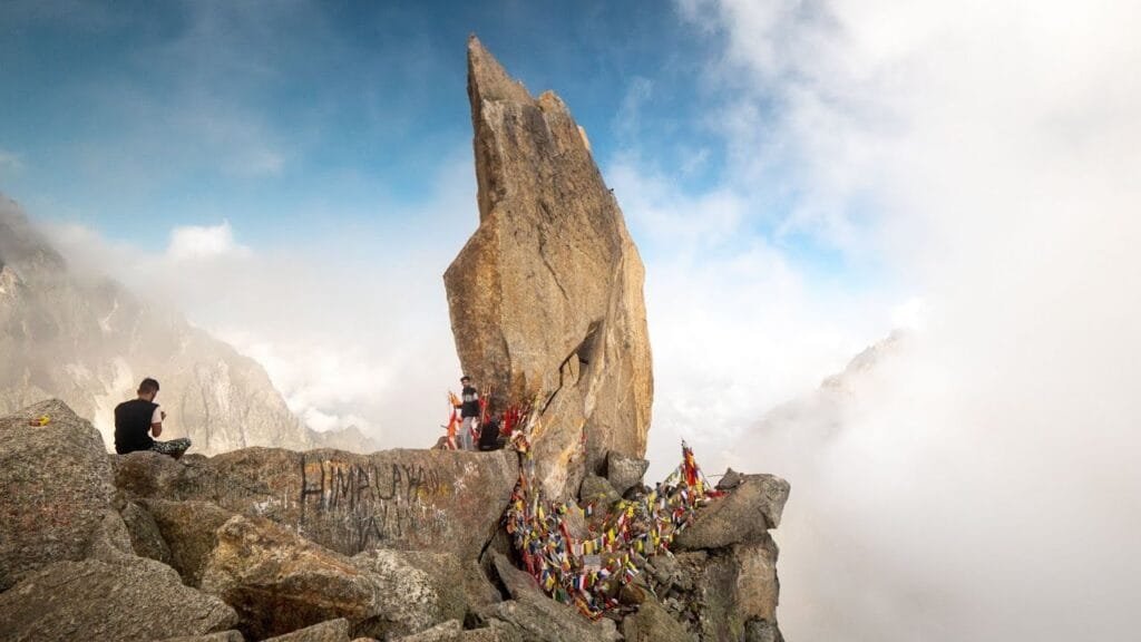 Kinner Kailash Yatra by Kinner Kailash Yatra by https://thetravelfoot.in/